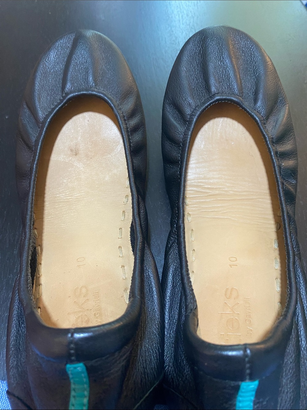 Tieks Black Leather Ballet Flats with Box - Picture 6 of 9